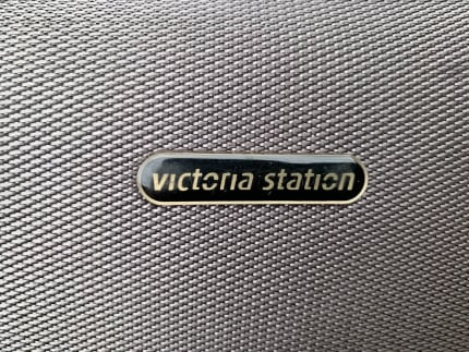 Victoria station online bags