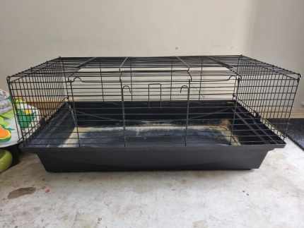 Gumtree guinea pig cage best sale