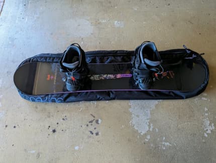 Snowboard Ride Machete 152cm board, 6.5 boots, bindings and carry