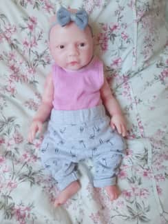 Reborn baby dolls australia hot sale gumtree