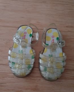 Seed discount kids sandals