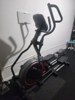 Bodyworx hot sale elliptical trainer