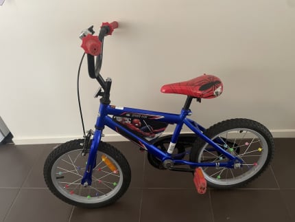 Spiderman deals 40cm bike