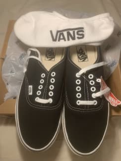 Vans Authentic sneaker UK 9.5. Brand new. free a pair of Vans