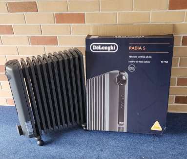 Heater DeLonghi Oil Filled 2400W Radia S As New Air Conditioning