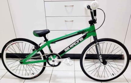 se racing ripper x