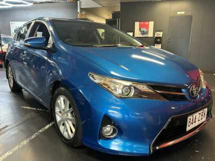 2014 Toyota Corolla ZRE182R Ascent Sport S-CVT White 7 Speed Constant Variable Hatchback Ashmore Gold Coast City Preview