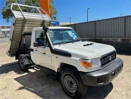 2016 Toyota Landcruiser VDJ79R MY12 Update Workmate (4x4) White 5 Speed Manual Cab Chassis Padstow Bankstown Area Preview