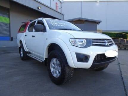 2014 Mitsubishi Triton MN MY15 GLX Double Cab White 5 Speed Manual Utility Coopers Plains Brisbane South West Preview
