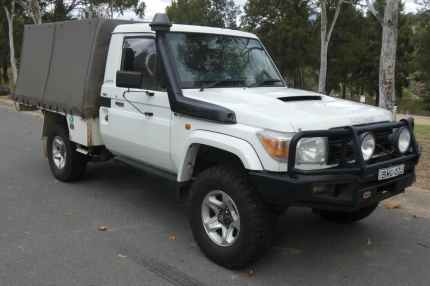 2009 Toyota Landcruiser VDJ79R Workmate (4x4) French Vanilla 5 Speed Manual Cab Chassis Greenway Tuggeranong Preview
