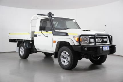2023 Toyota Landcruiser 70 Series Vdjl79R LC79 GXL White 5 Speed Manual Cab Chassis Bentley Canning Area Preview