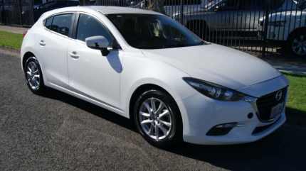 2016 Mazda 3 BN MY17 Maxx White 6 Speed Automatic Hatchback Blair Athol Port Adelaide Area Preview