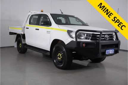 2017 Toyota Hilux GUN126R MY17 SR (4x4) White 6 Speed Automatic Dual Cab Chassis Bentley Canning Area Preview