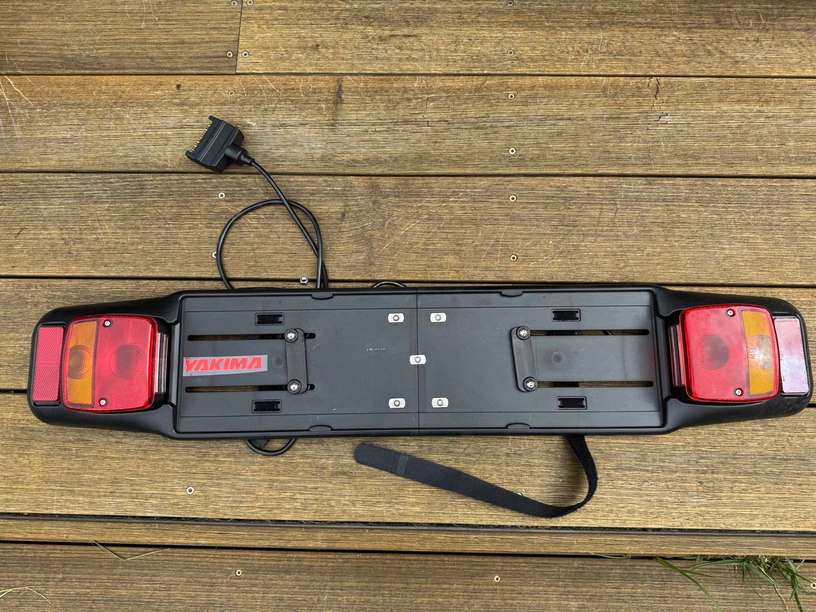 Yakima Lightmate Number Plate Holder With Lights Gumtree