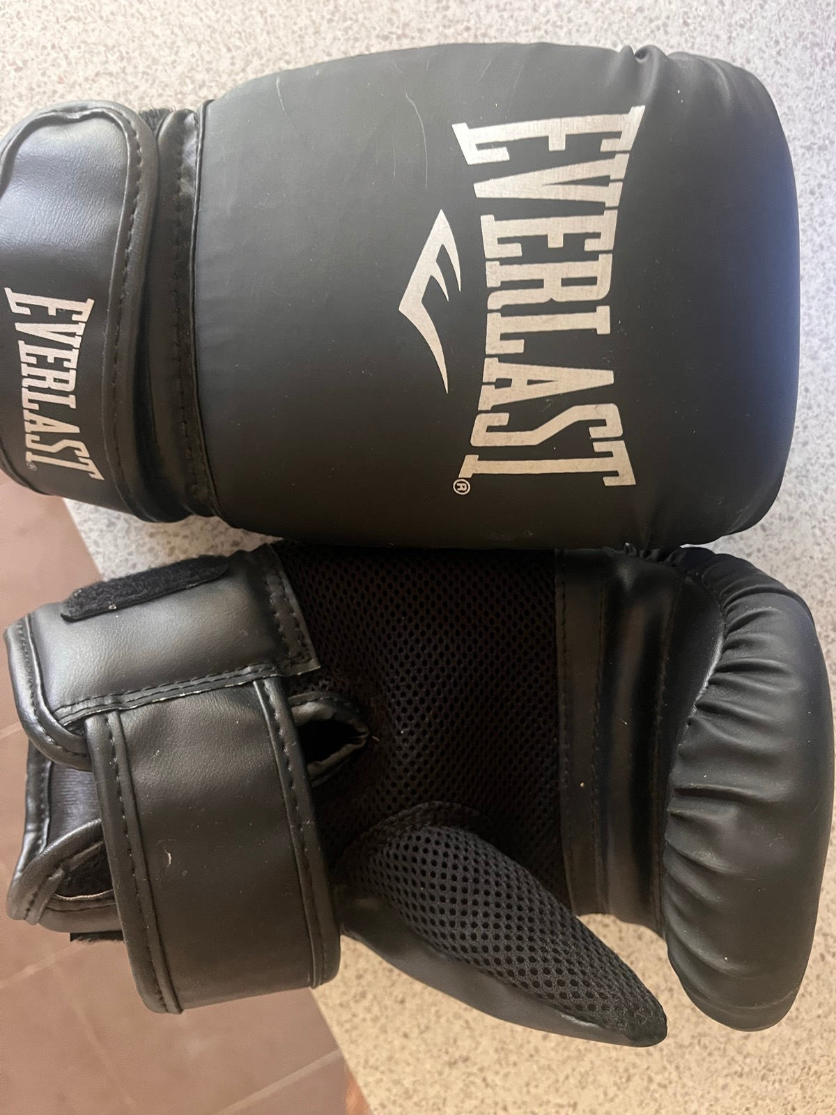 Boxing gloves punching Boxing Martial Arts in Samford