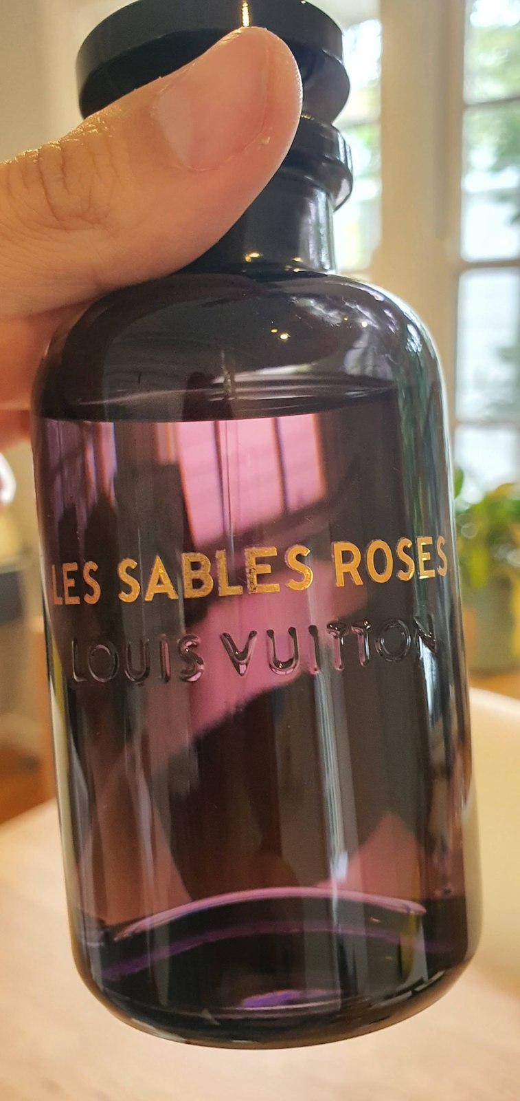 【えいた様専用】LOUIS VUITTON 香水　レサーブルローズ ルイヴィトン レ・サーブル・ローズ 香水 ヴィトン100ml