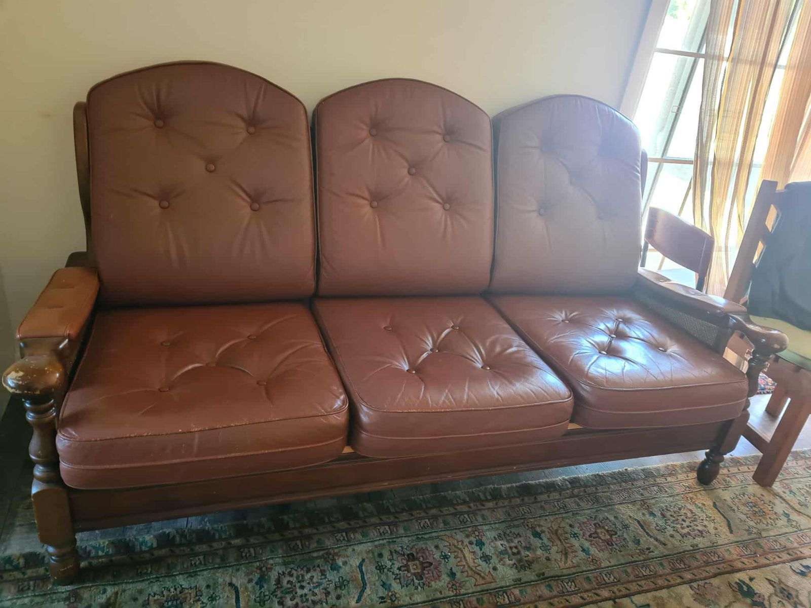 Leather couch Sofas in Oak Park VIC Gumtree Australia