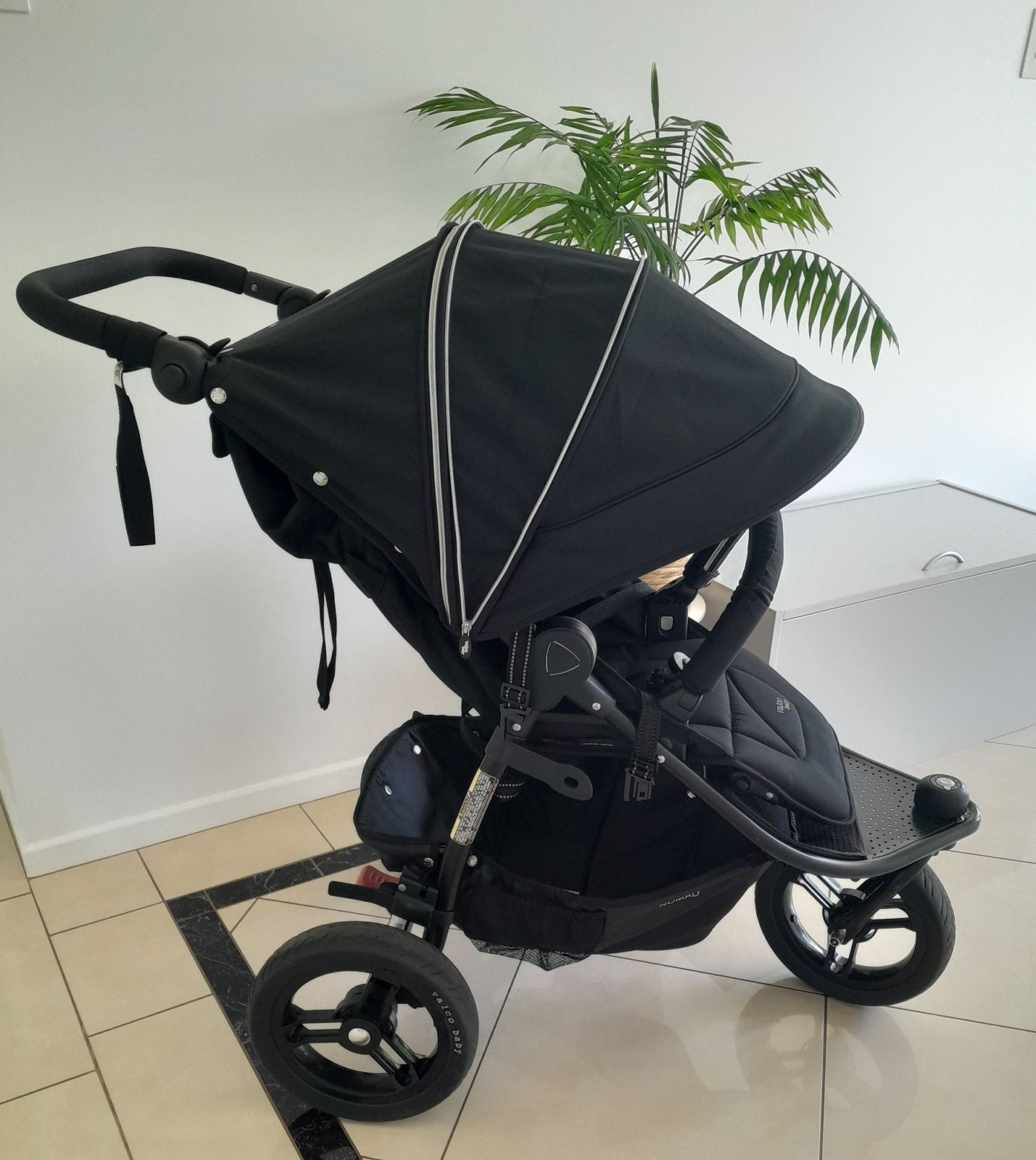 Valco Baby Nomad Tri-mode Stroller/Pram Runabout Tri-mode