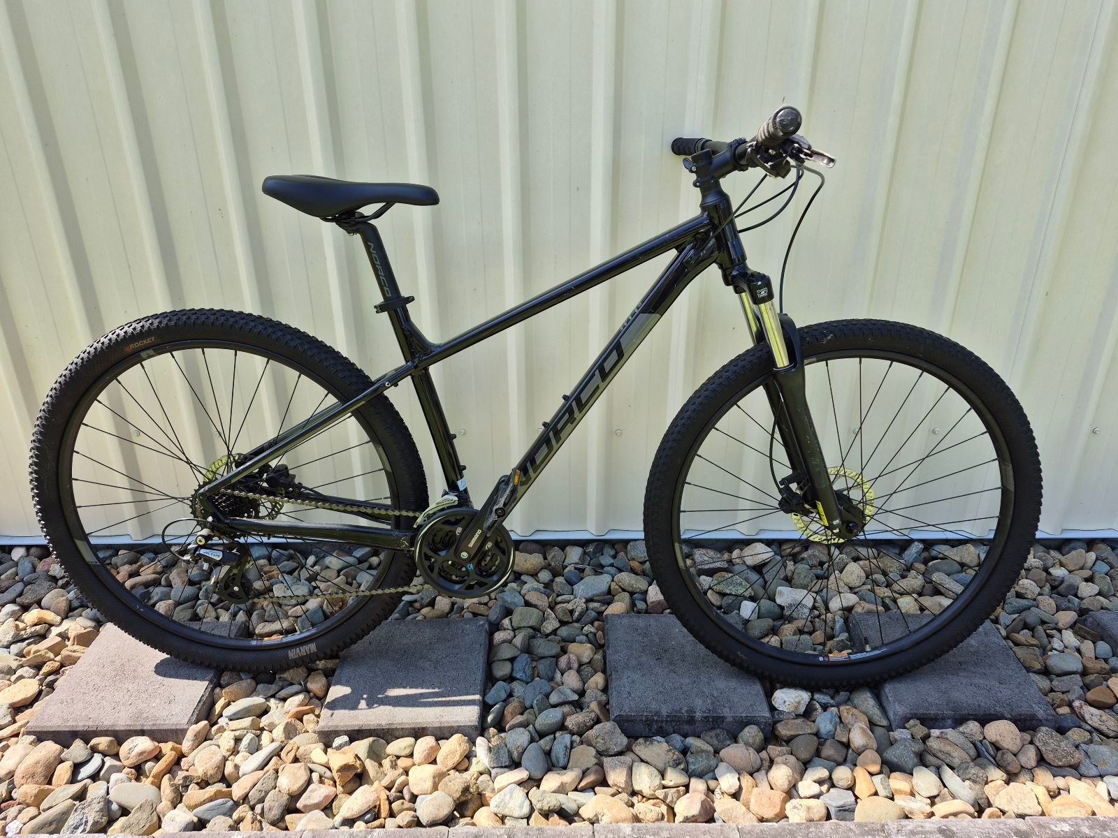 Black Charcoal Storm Mountain Bike Mountain Bike Mountain Peak - Main Image
