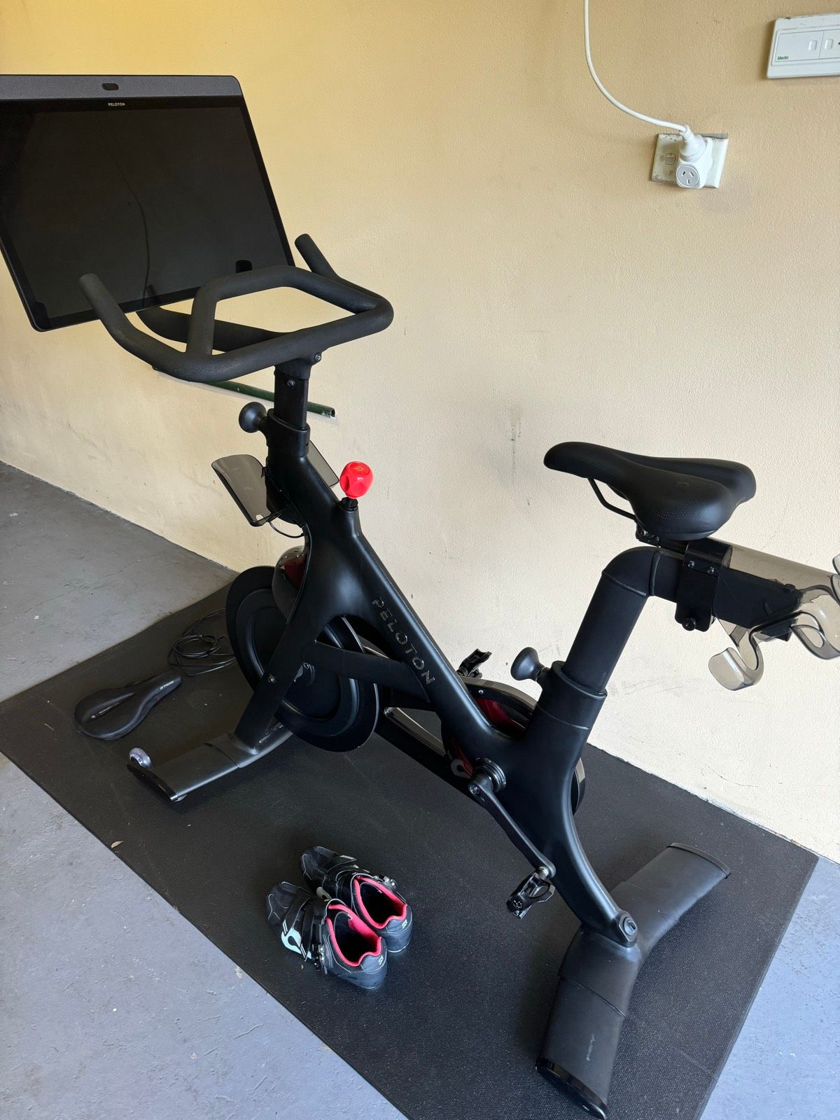 Peloton Bike Second Hand Exercise Bikes Gumtree Used Indoor
