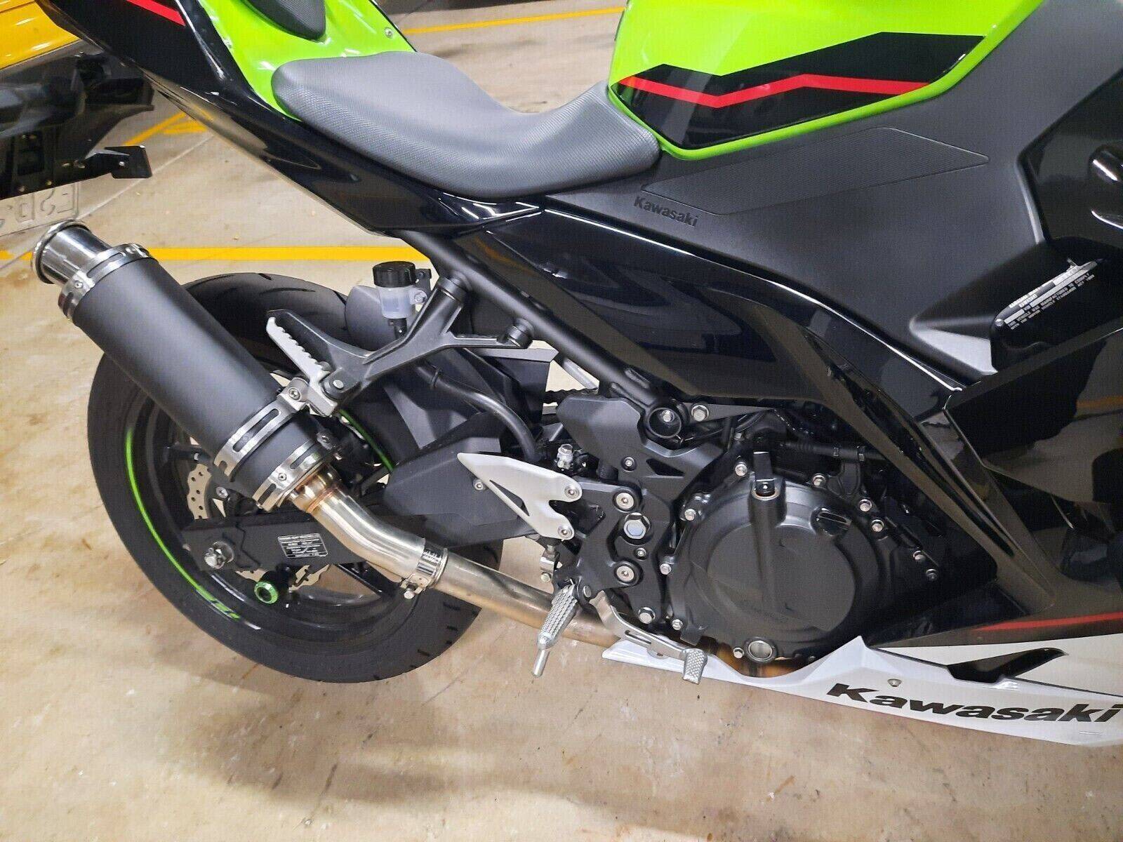 Kawasaki Ninja 250 / Ninja 300 / Ninja 400 Sport Exhaust