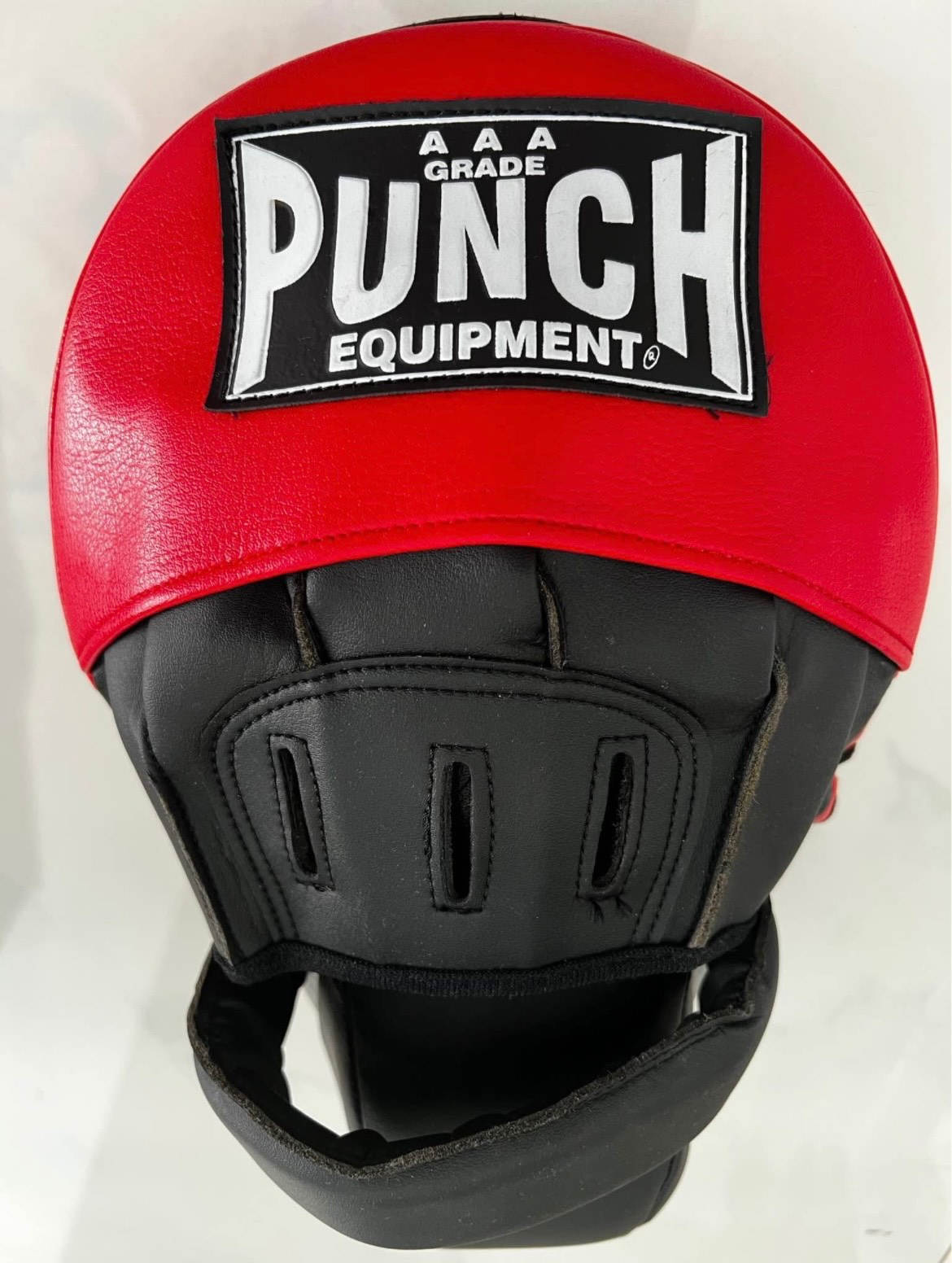 As new PUNCH EQUIPMENT focus mitt pad (one piece) Boxing