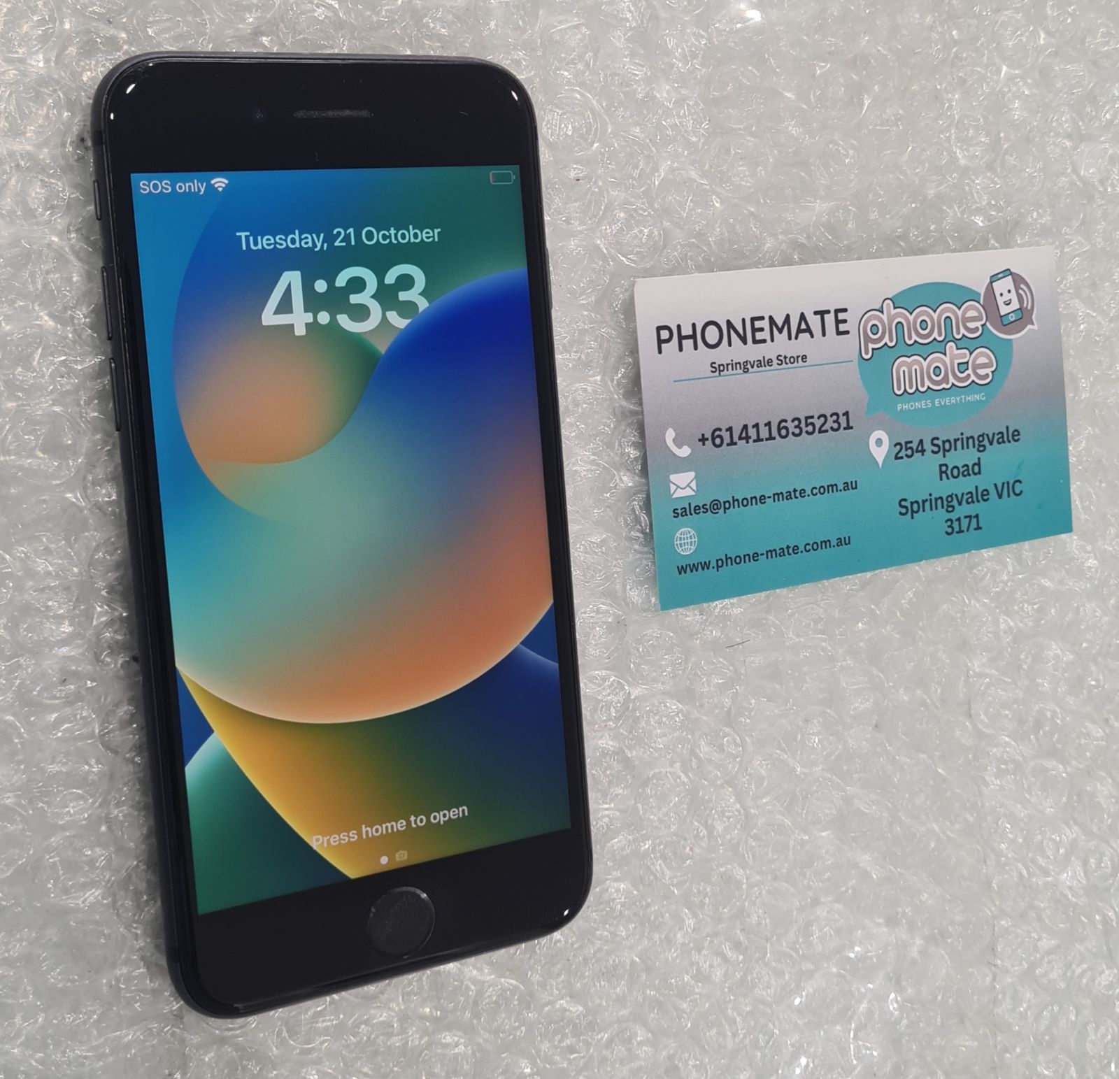 iPhone 8 Space Gray 64 GB au【新品未使用未開封】 楽天市場】iphone8