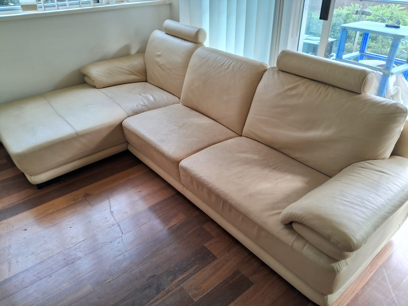 Leather sofa with Chaise