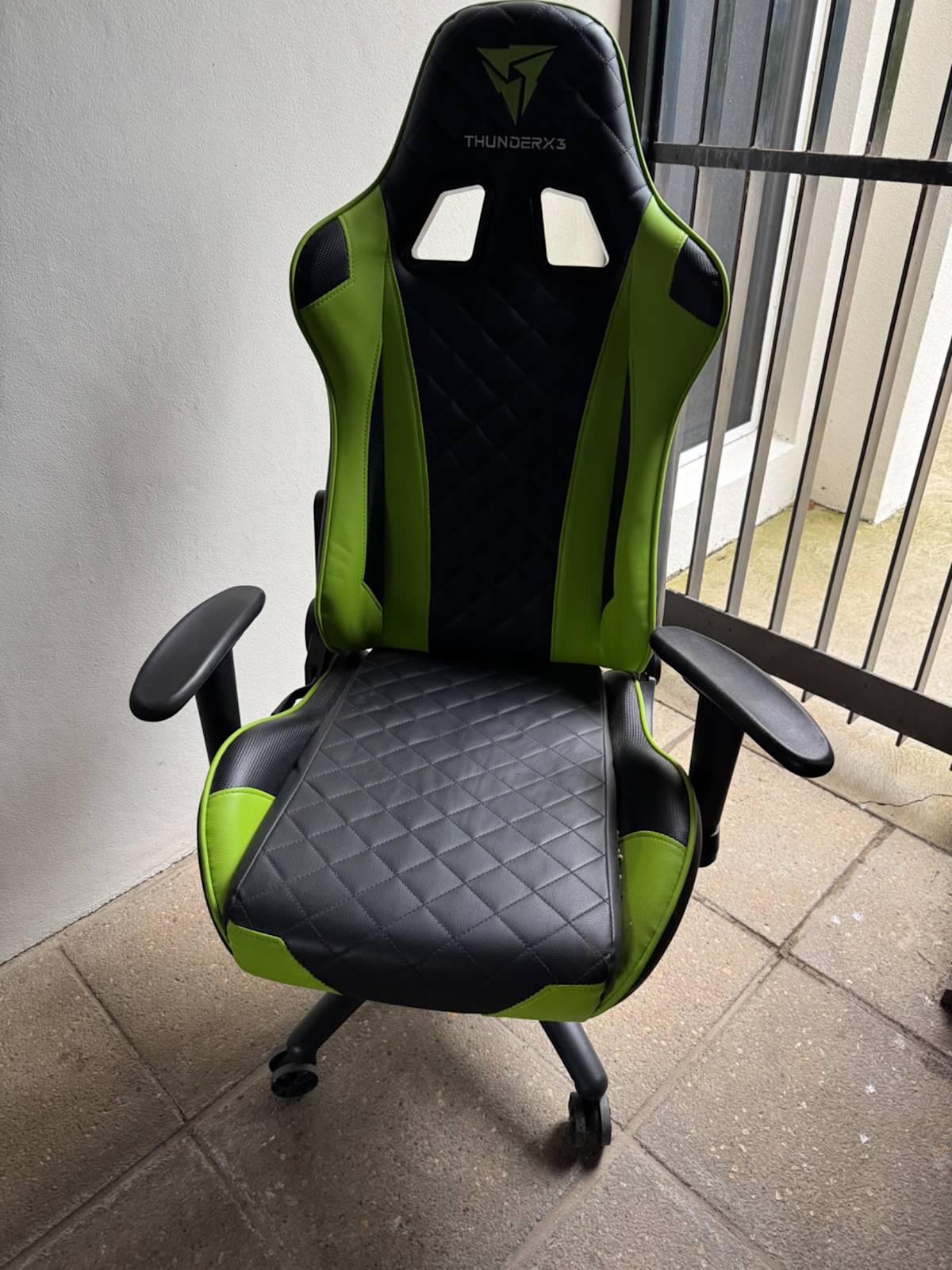 Office Chair Onex Gx2 Costco Ergonomic Gaming Aerocool Onex Gx330