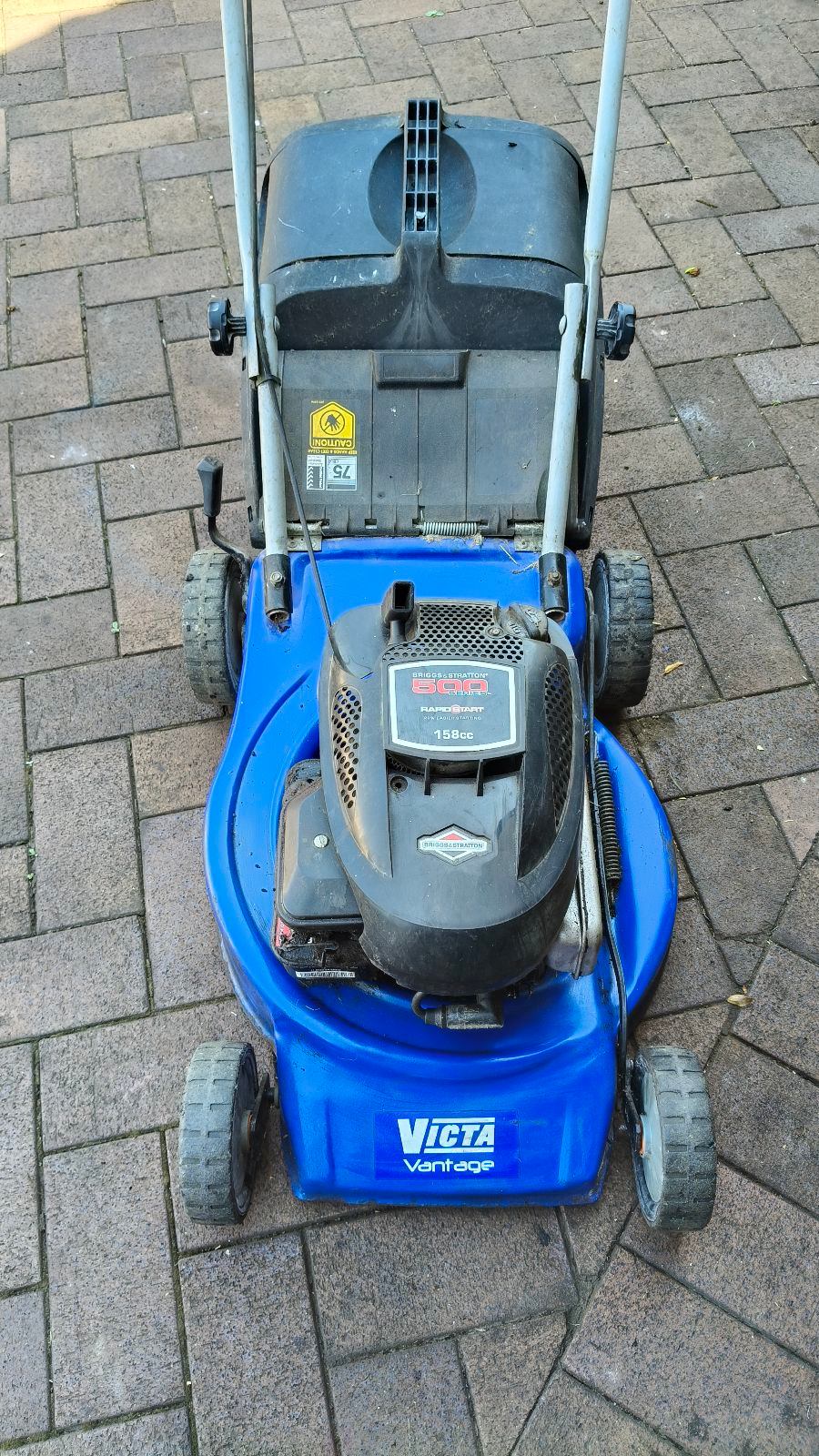 VICTA LAWN MOWER for sale Lawn Mowers in Sunnybank Hills