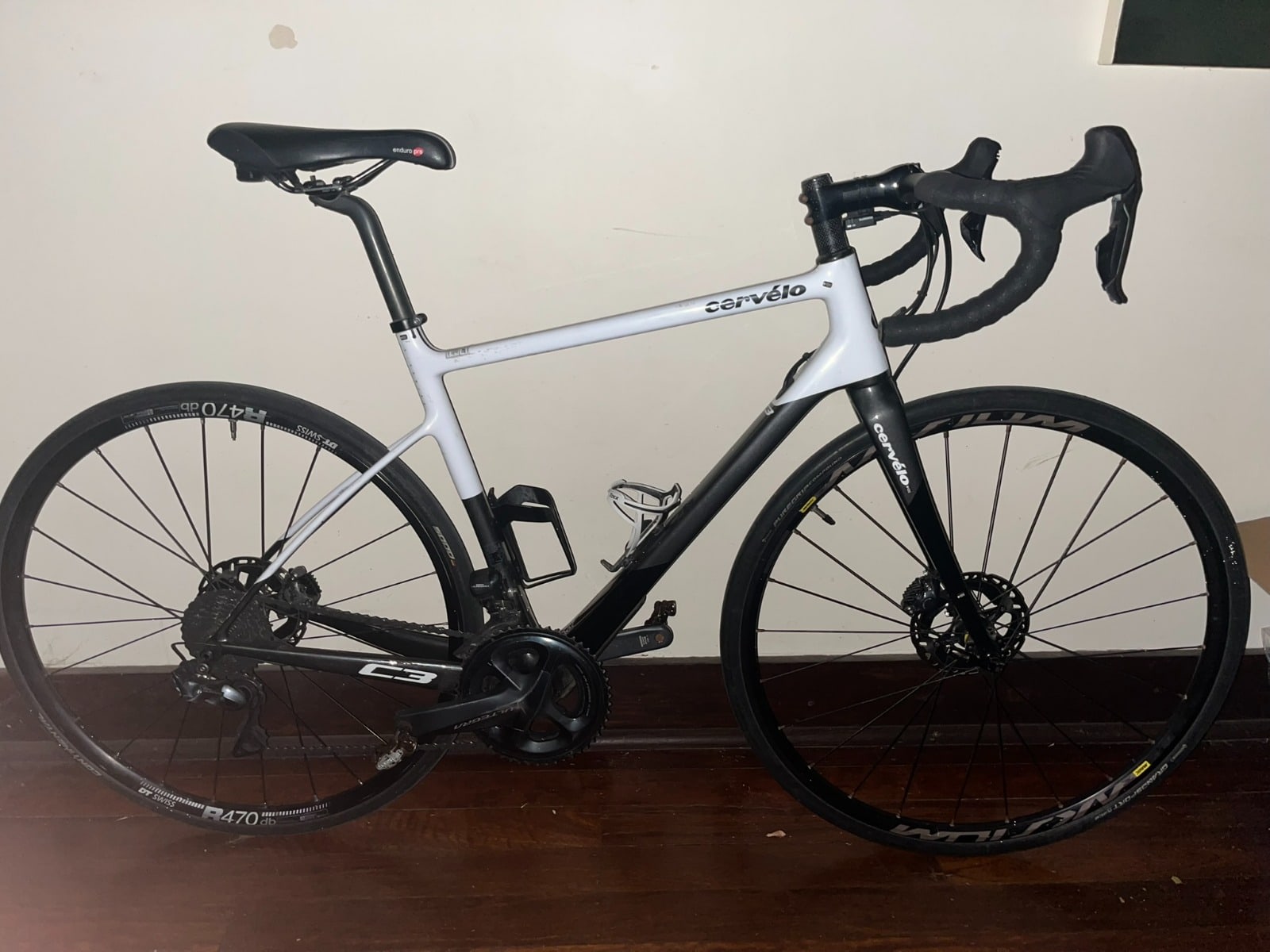 Cervelo carbon road bike Men's Bicycles in Roseville NSW
