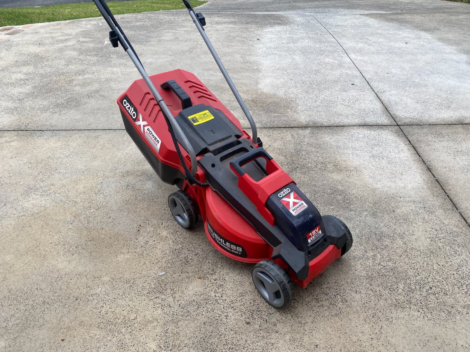 Steel Deck Ozito 18v Brushless Lawn Mower Ozito Power Ozito