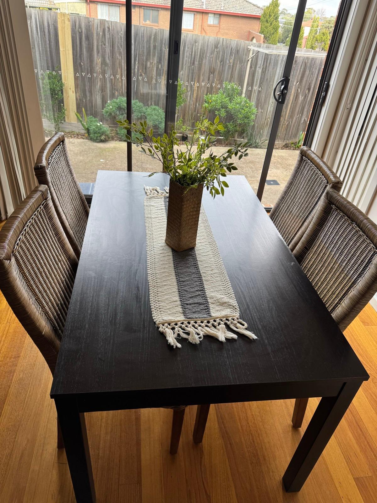 Gumtree Australia Gumtree Dining Table Chairs Dining Table With