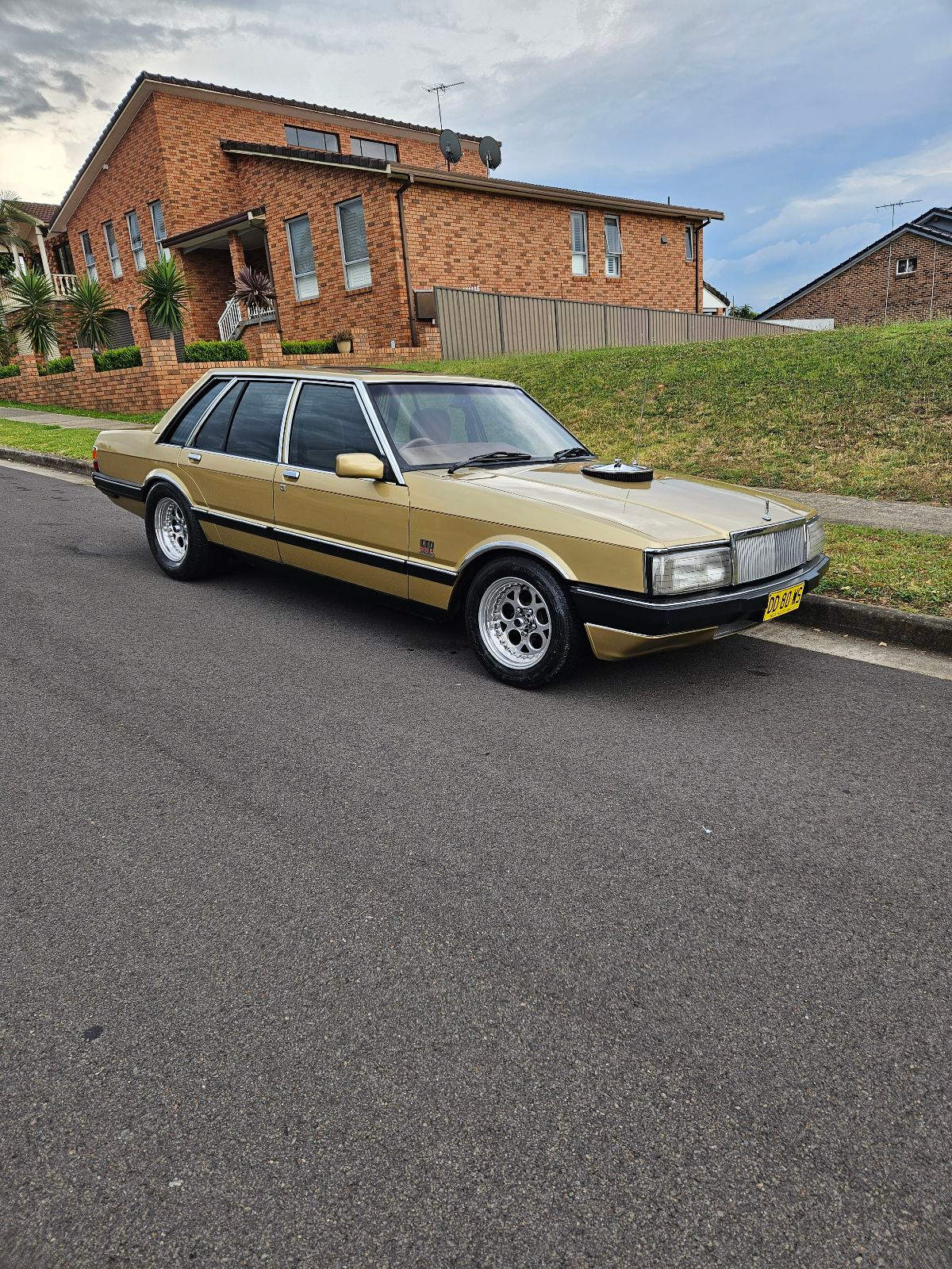 1985 FORD LTD FE Cars, Vans Utes Gumtree Australia Fairfield