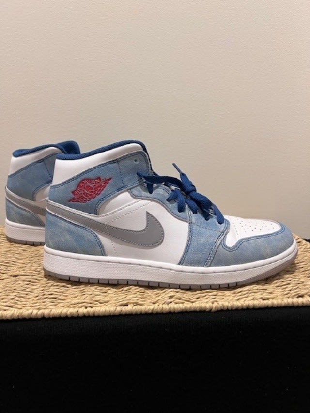 Grey Nike Jordan Shoes Australia Women's Nike Air Jordan Low (Wolf