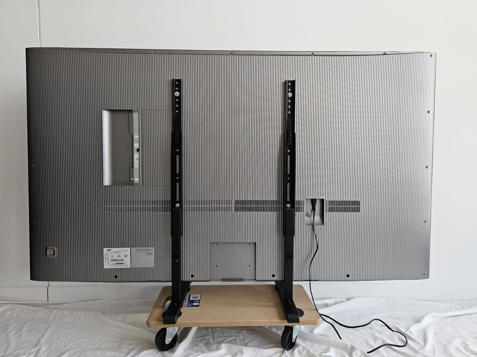 Huge Heavy 65 Samsung TV Series 65 inch 4K SUHD Brisbane