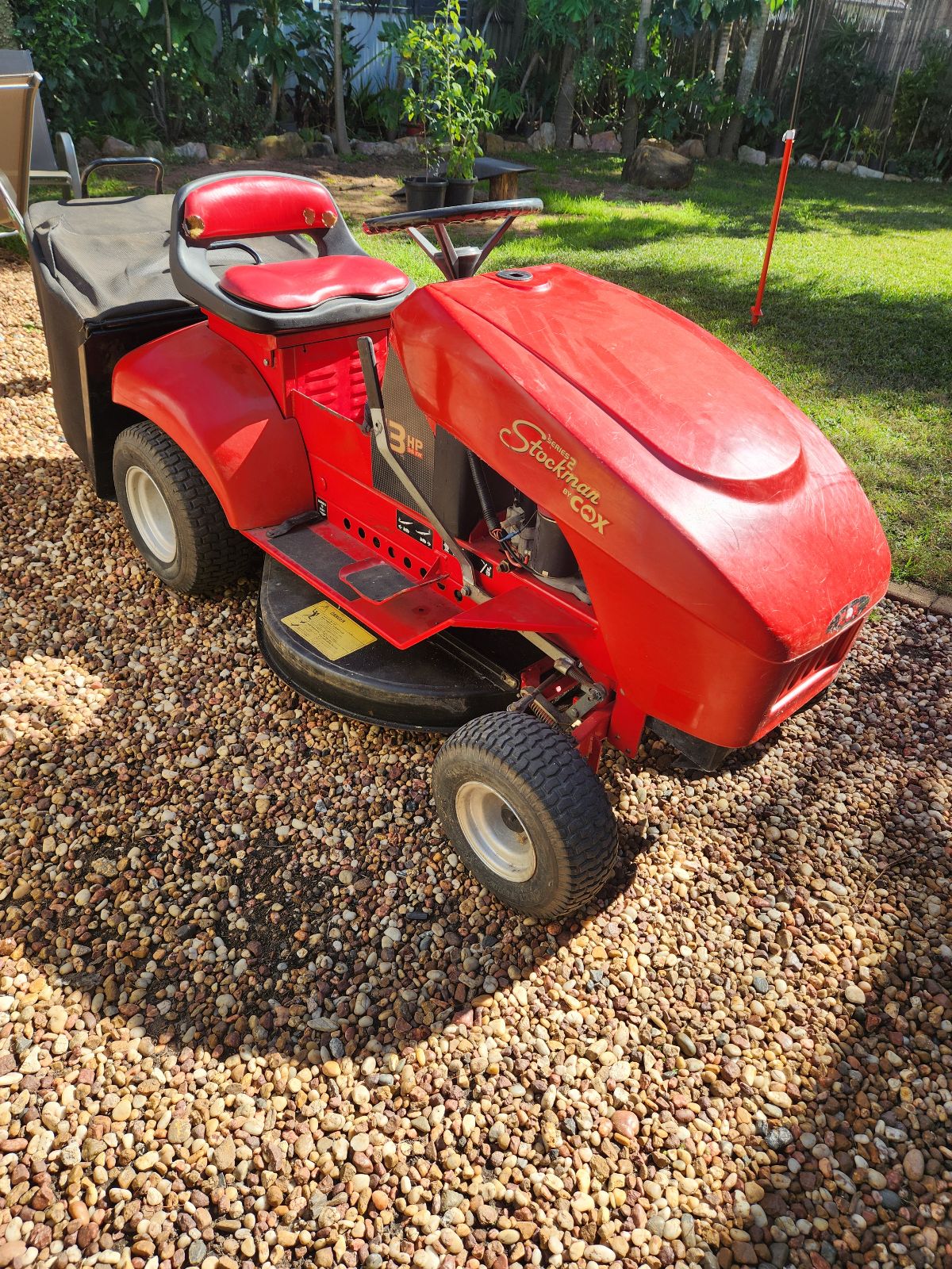 Lawn Mowers Cox Ride On Mowers Prices Cox Stockman Series Cox 13hp