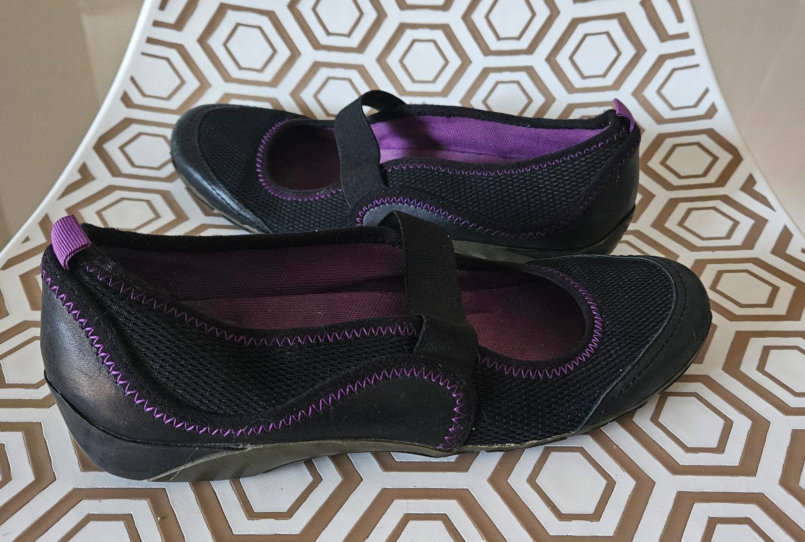 Naturaliser Womens Size Leather Man Made Material comfort