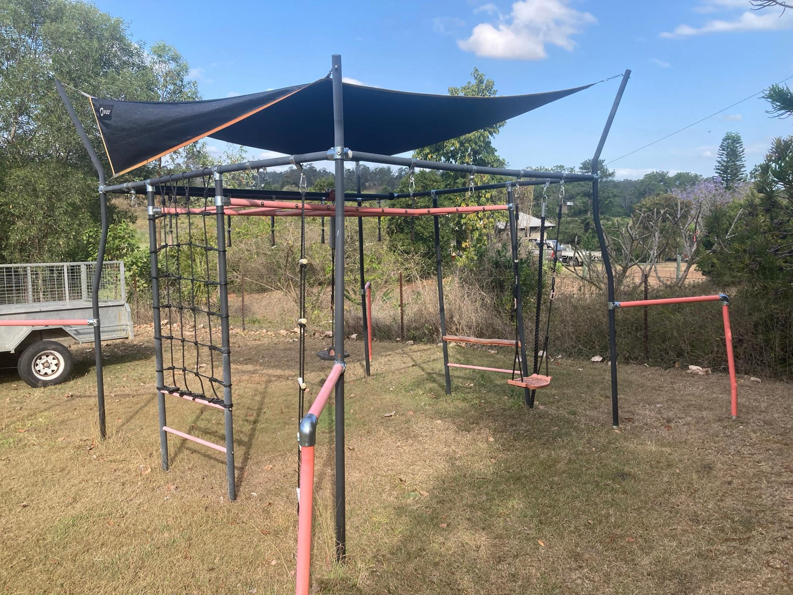 Climbing frame/ jungle gym Vuly brand Toys Outdoor in Gympie