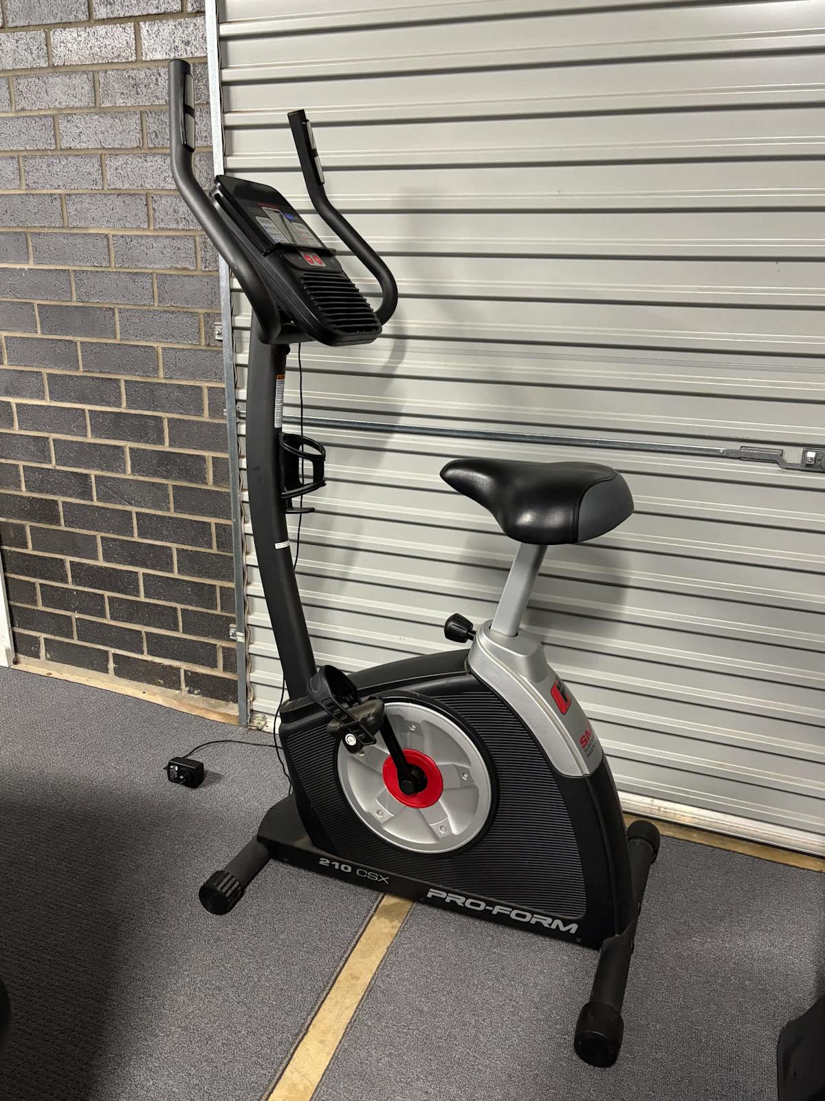 PROFORM 210CSX EXERCISE BIKE Gym Fitness in Golden