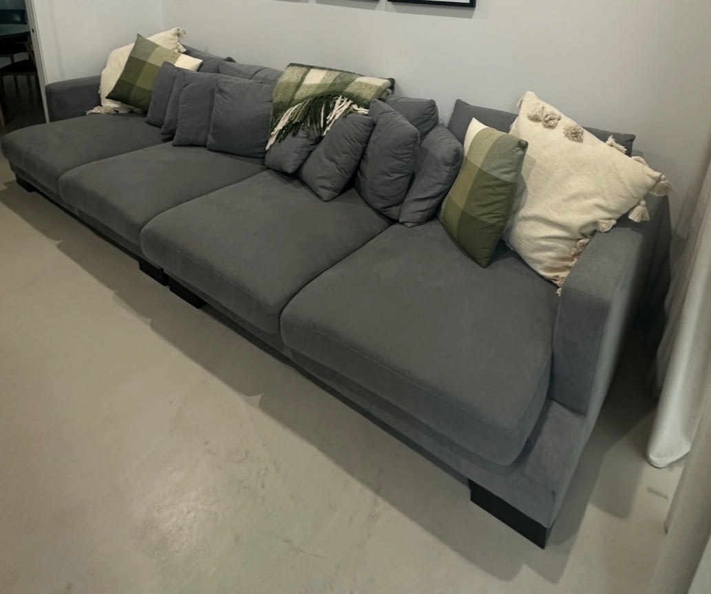 Davini manhattan deep lounge Sofas in Box Hill NSW Gumtree