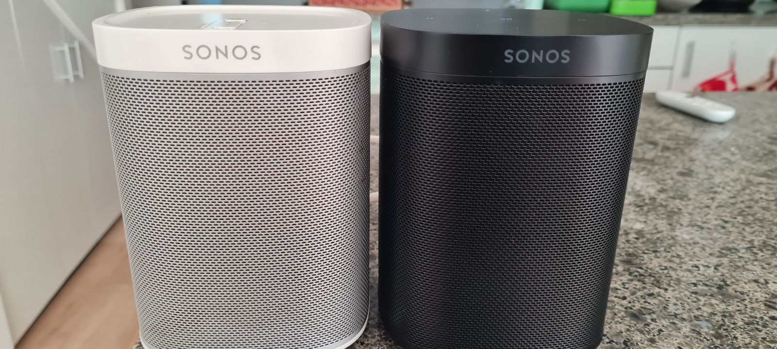 Smart Speakers Sonos Play Compatible With Google Home Speakers