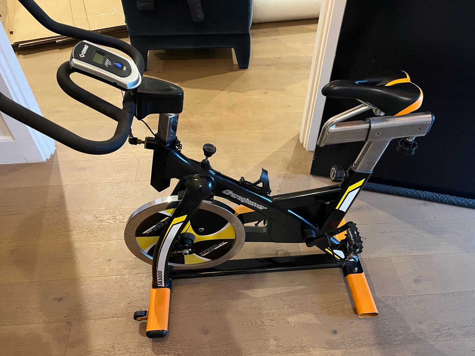 Hr Bank Exercise Bike That Powers Your Home Schwinn 527U Upright Exercise  Bike Costco UK