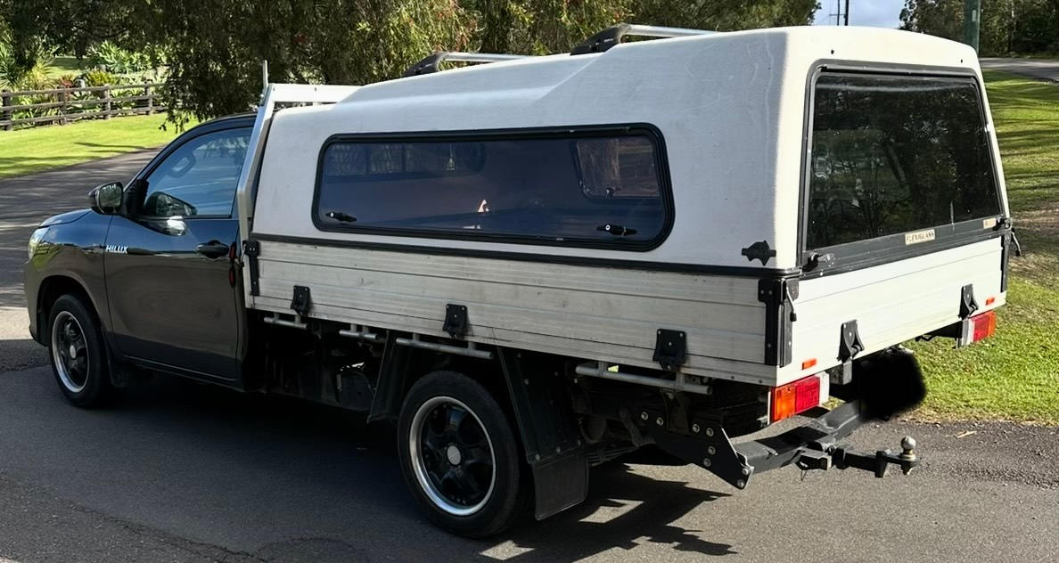 2018 HILUX TRAY CANOPY FLEXIGLASS Other Parts