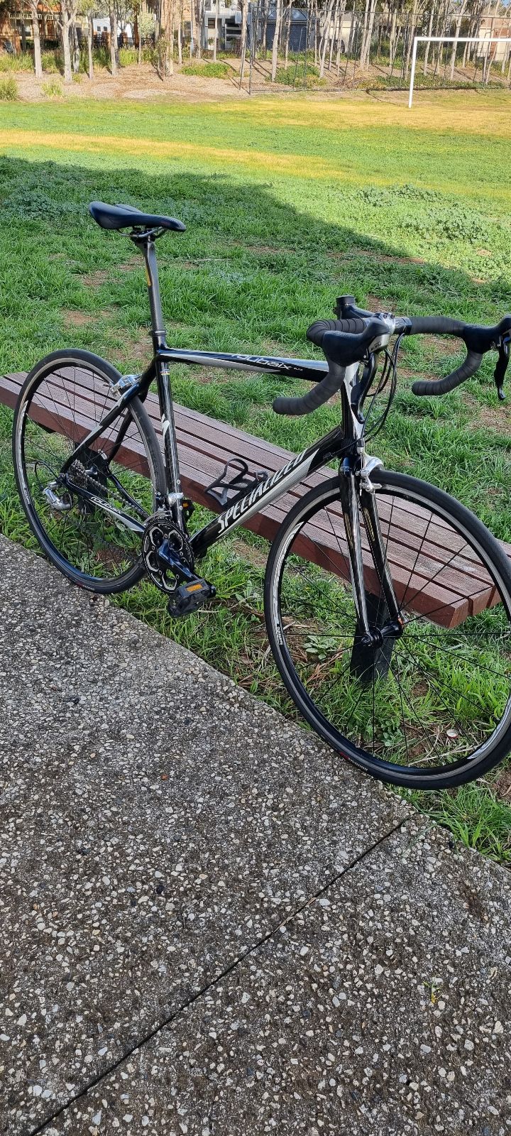 Specialized Full Carbon Road Bike Large 56cm Men's Bicycles