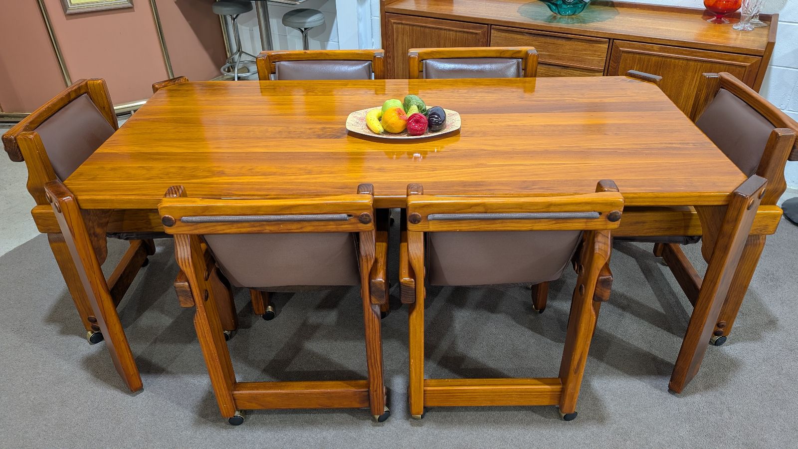 Gumtree Australia Dining Table And Chairs Gumtree Table And Chairs