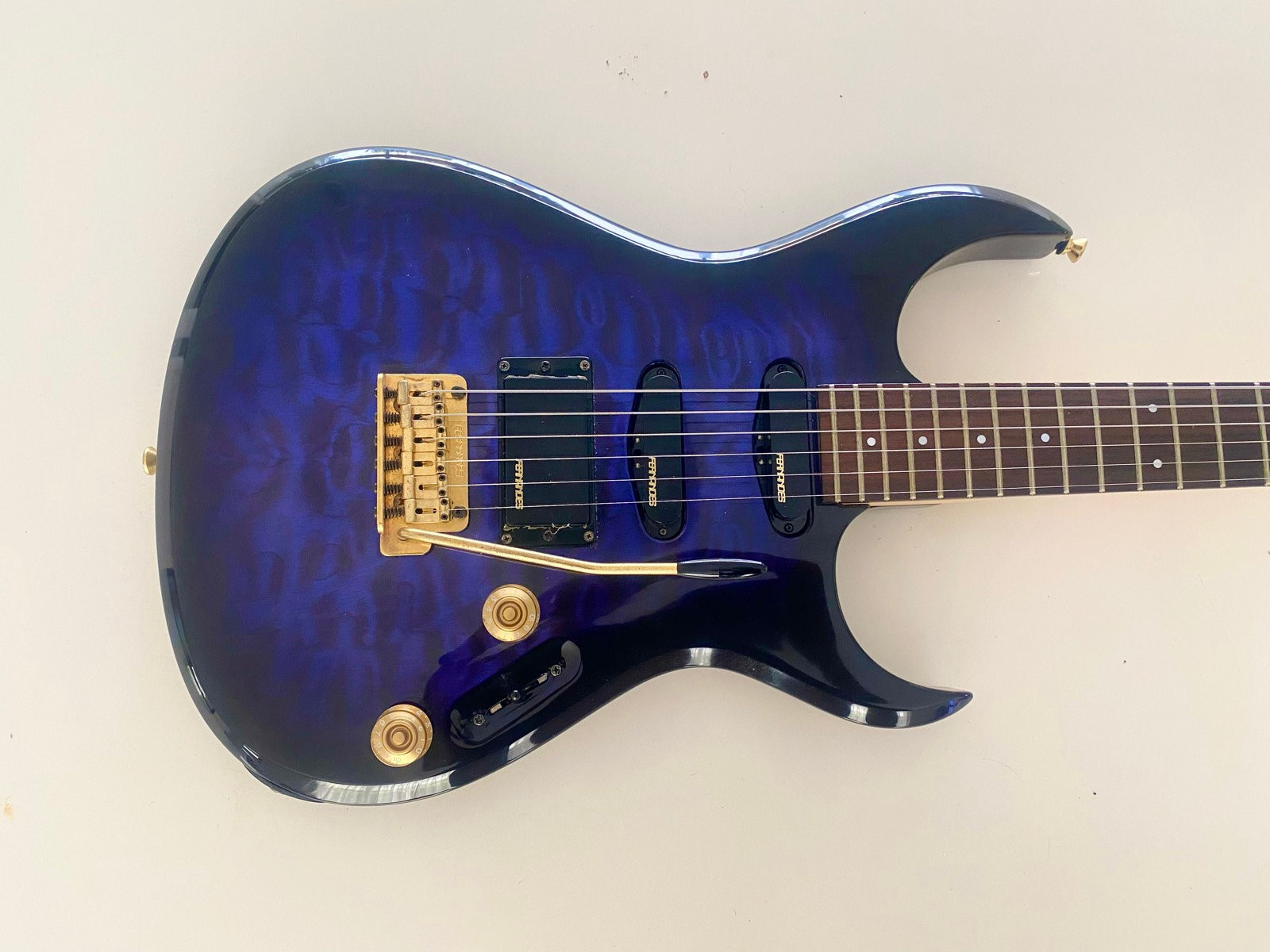 Fernandes FGZ-420 electric guitar (Japan) - Guitars & Amps