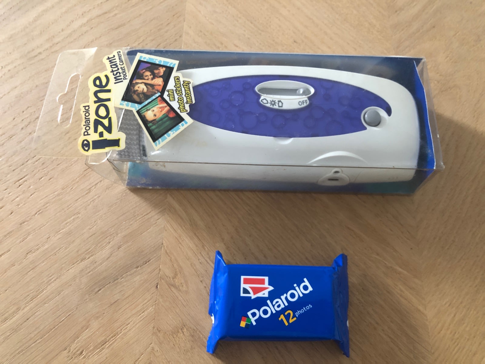 Vintage Polaroid i-Zone Instant Pocket Camera with New Film