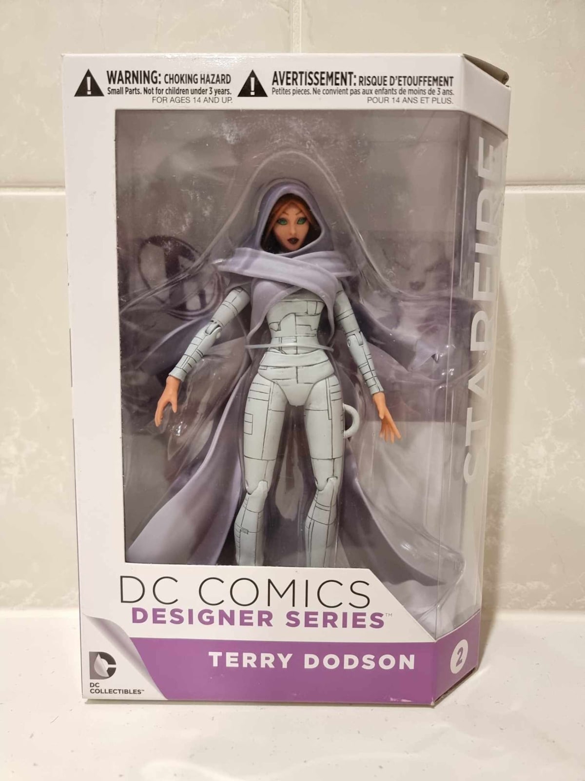 DC Collectibles Starfire Figure 2 - Terry Dodson Designer