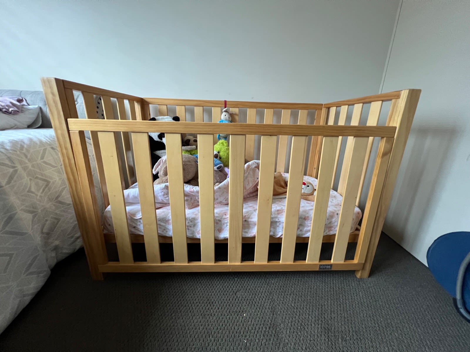 Babyhood Lulu Cot with EZE Cots Bedding in